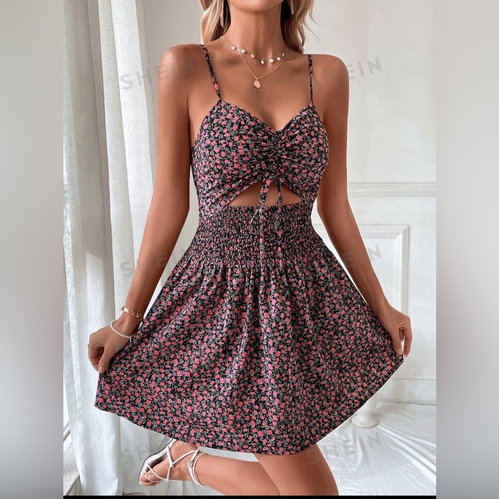 Ditsy Floral Cut Out Mini Dress